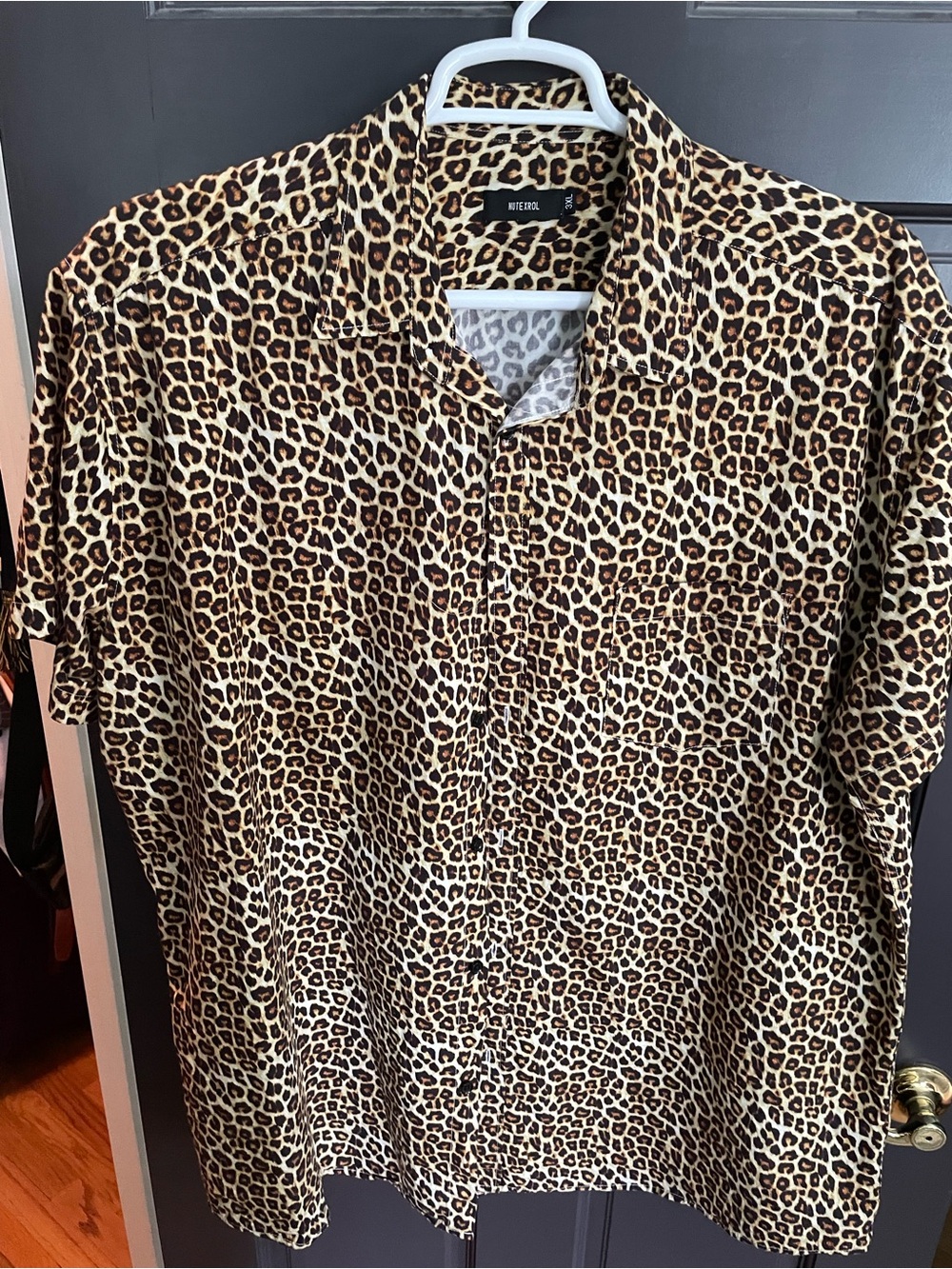 Men’s Short Sleeve Leopard Print Button-Up Shirt - Brown & Black
